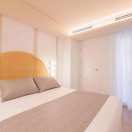 Los 6 By Grupo Ccommo Murcia Exterior photo